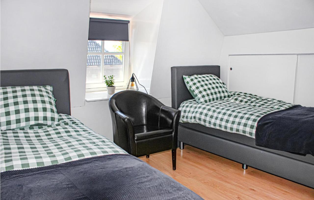 2 Bedroom Awesome Home In Udenhout Exterior foto